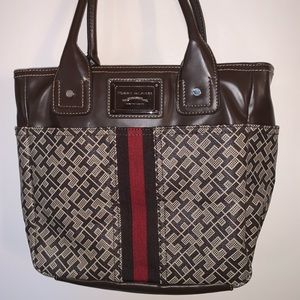🎠 TOMMY HILFIGER BROWN PURSE🎠